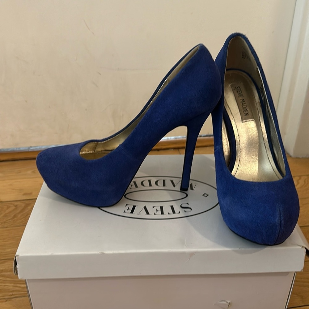 Steve Madden Pumps